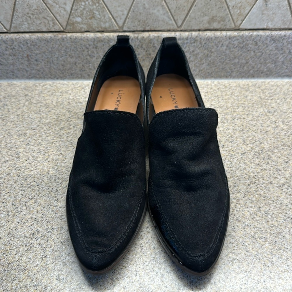 Lucky black sued 6.5 M EUC like new